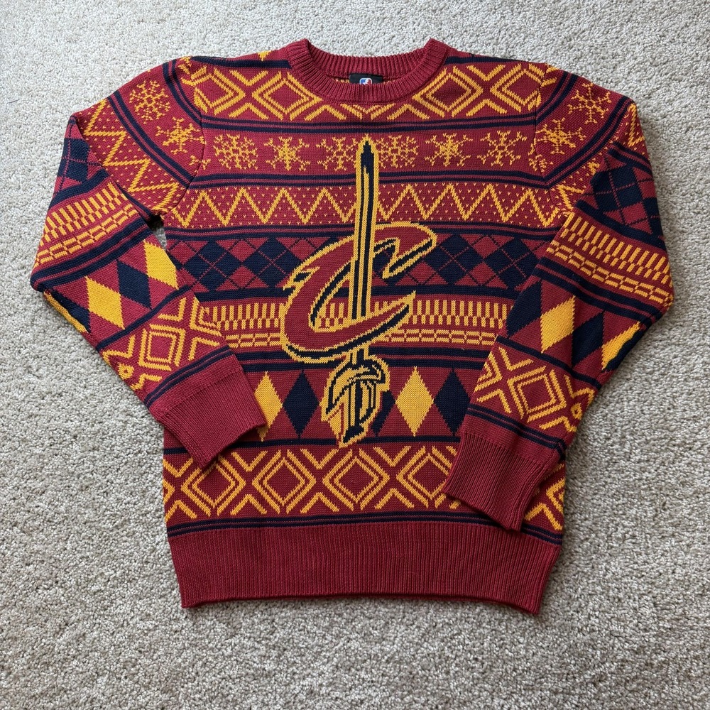 Cleveland Cavaliers Sweater Mens Small Red NBA Basketball UNK Christmas Holiday